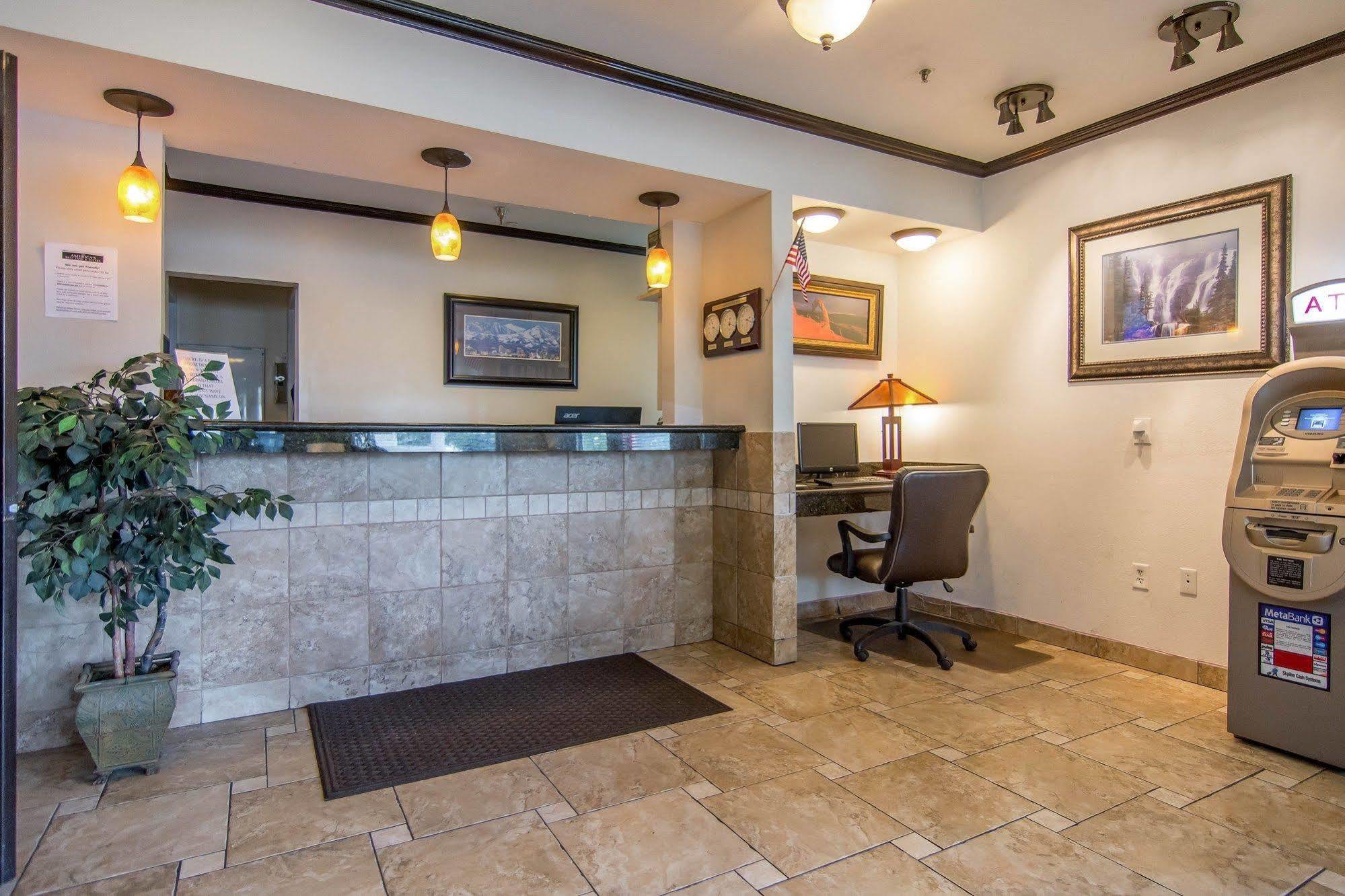 Surestay By Best Western Salt Lake City Downtown Екстер'єр фото